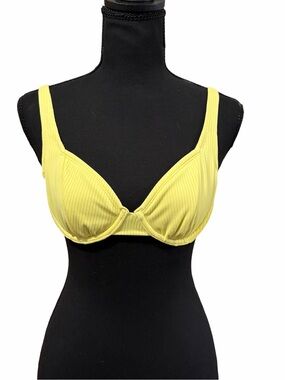 Xhilaration Yellow Ribbed Underwire Bikini Top with Adjustable Straps size M